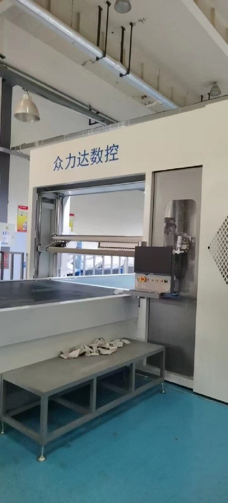 弹力棉切割机